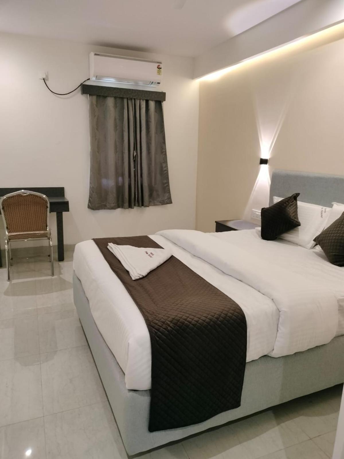 Hotel Paramount Visakhapatnam Exterior foto